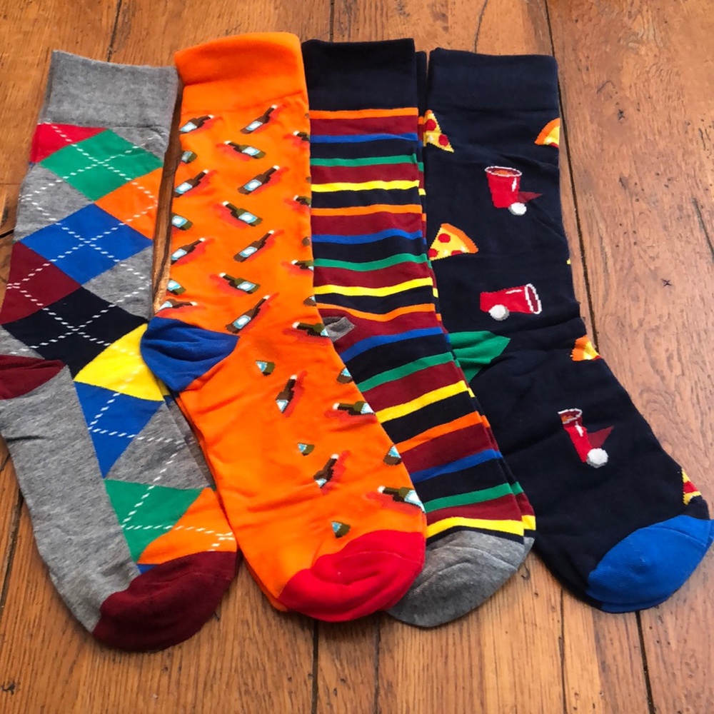 New In Box - FUN SOCKS 4 PACK - Picture 5 of 12